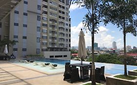 The Persimmon Studios Near Ayala And Sm City Cebu